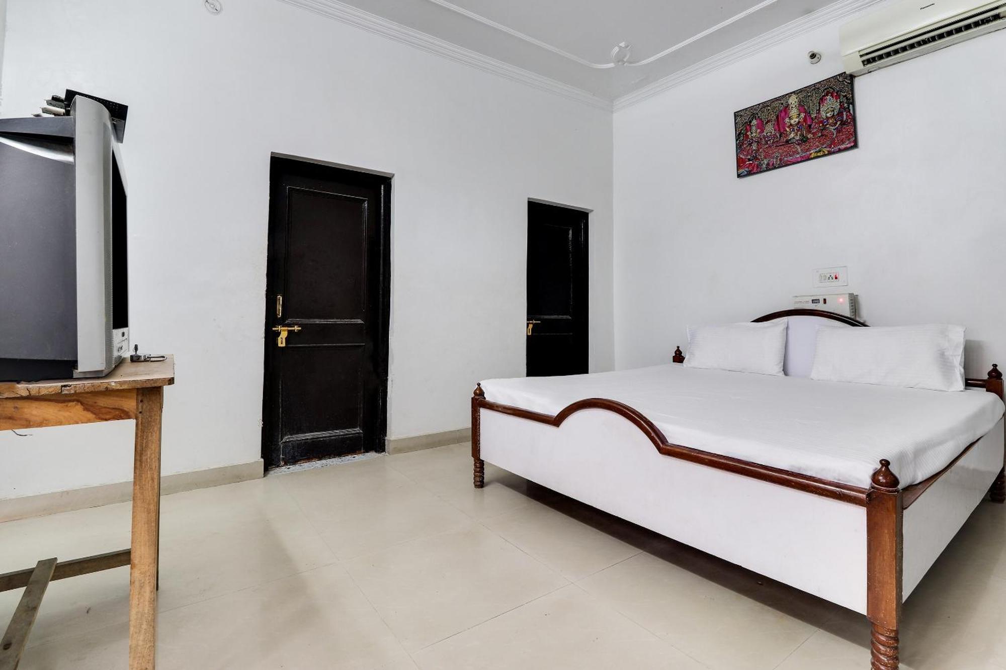 Hotel O Hanuman Bagh Ayodhya Exterior photo