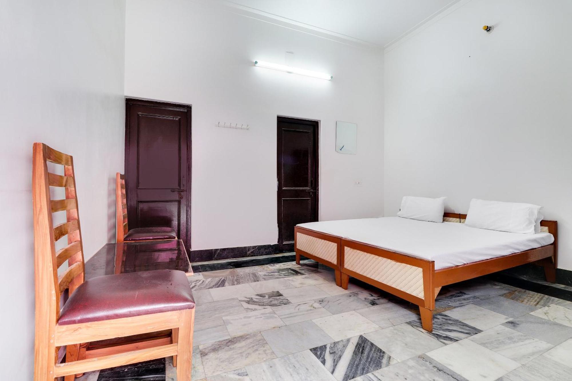Hotel O Hanuman Bagh Ayodhya Exterior photo